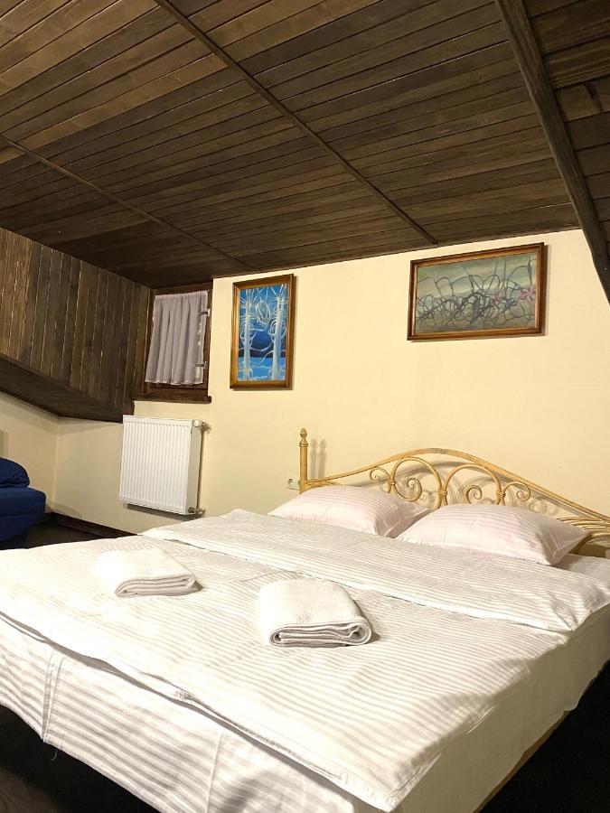 Квартира В Центрі На Вулиці Лесі Українки 19 Lviv Dış mekan fotoğraf
